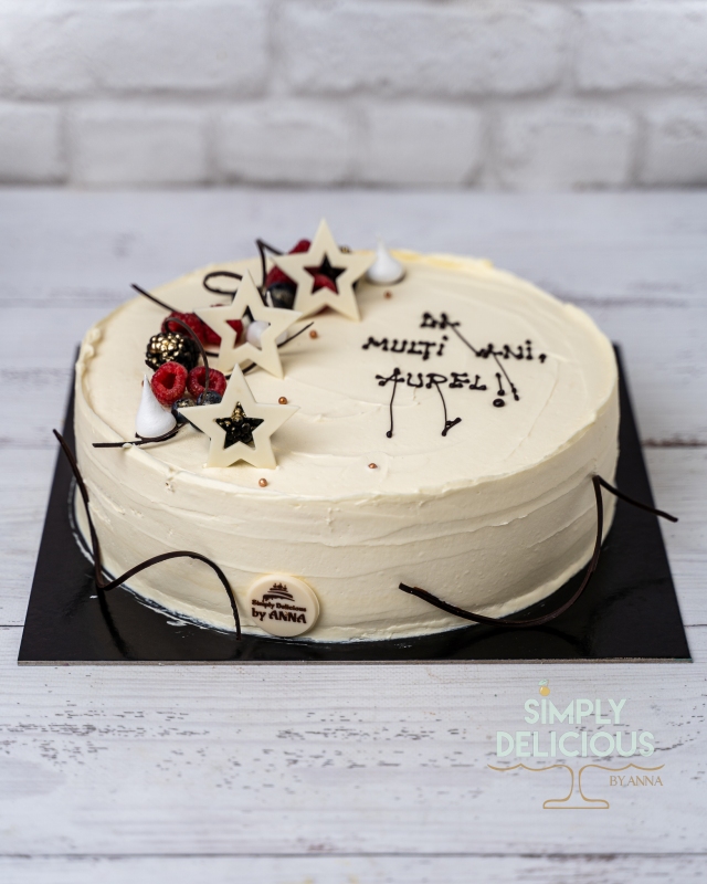2021-08-15-Torturi-NAN06023-alb-crema-simplu-stele