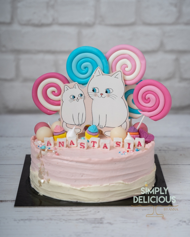 2021-09-26-Torturi-NAN01566-acadele-Animalute-crema-figurina-pisica-roz-vafa