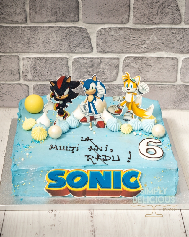 2021-12-12-Torturi-DSC01699-albastru-crema-sonic-vafa