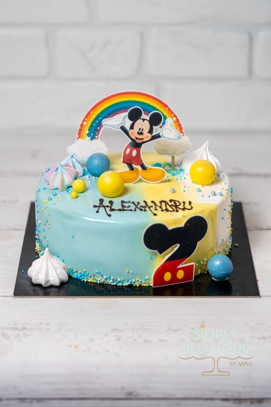 2022-02-27-Torturi-NAN00448-alb-albastru-galben-glazura-mickey-vafa