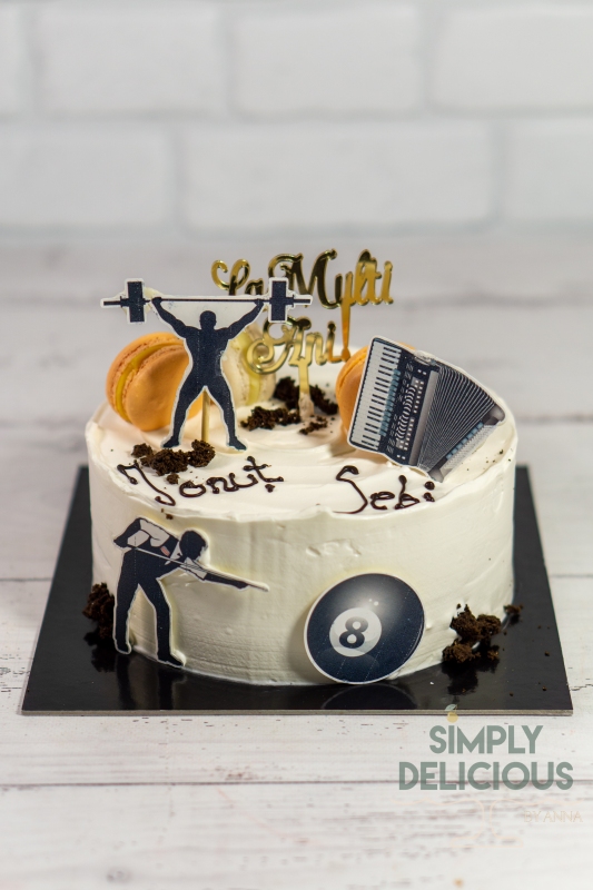 20221020-DSC05450-alb-crema-figurine-din-foaie-de-zahar-fitness-muzica-topper