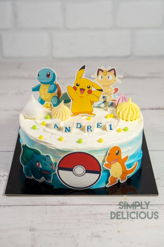20221029-DSC05552-alb-albastru-crema-figurine-din-foaie-de-zahar-pokemon