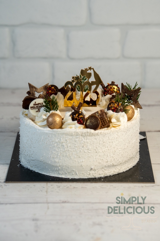 20221231-A7401165-alb-revelion-topper