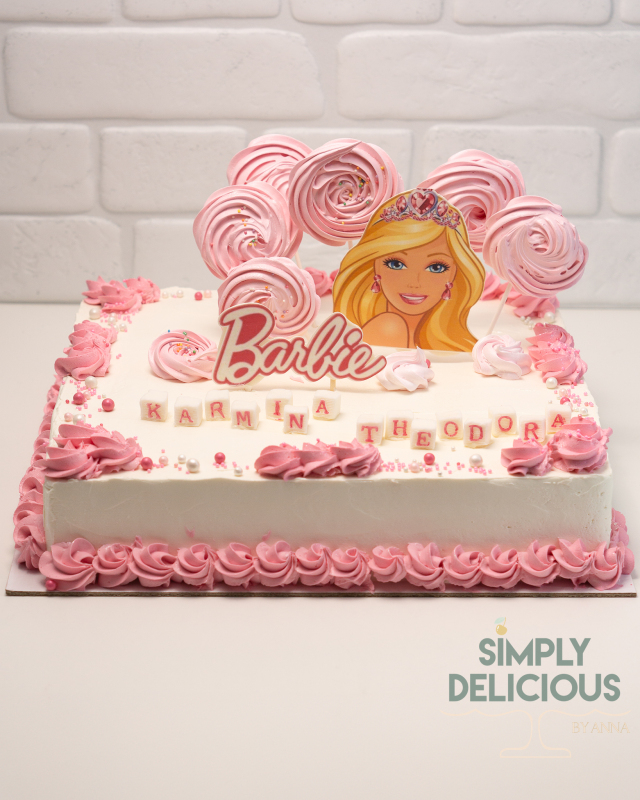 20240726-20240726-DSC01925-Editalb-barbie-figurine-din-foaie-de-zahar-patrat-roz