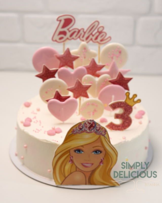 20240727-20240727-DSC01949alb-barbie-figurine-din-foaie-de-zahar-inimi-stele