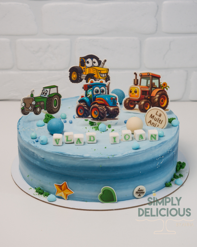 20240916-20240916-DSC02182albastru-figurine-din-foaie-de-zahar-masina-tractor