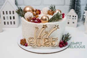 Tort decor Revelion (sortiment la alegere)